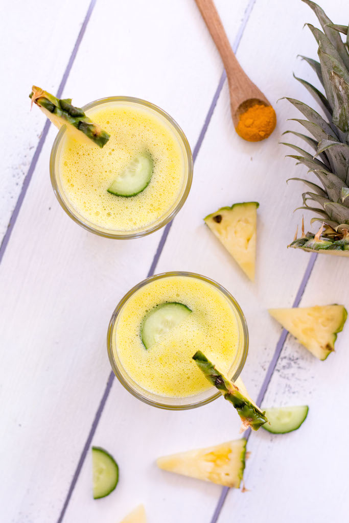 Ananas-Kurkuma-Smoothie - rein pflanzlich, vegetarisch, ohne raffinierten Zucker, vegan - inzone.biz