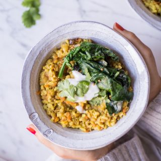 Ayurvedisches Kitchari mit Gemüse – ein reinigendes und entgiftendes Gericht perfekt für den Januar - rein pflanzlich, vegan, glutenfrei, ohne raffinierten Zucker - inzone.biz