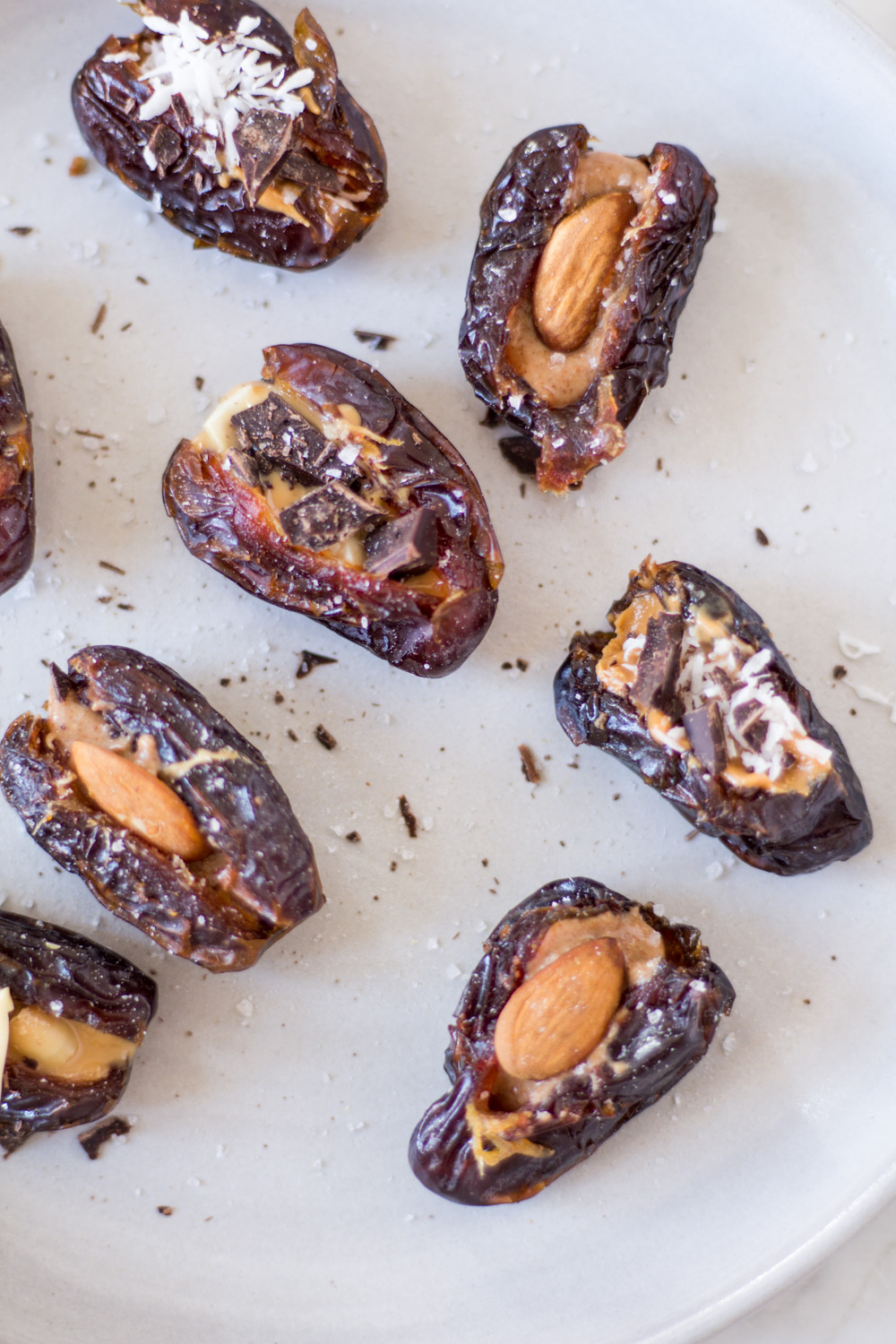 Vier schnelle und gesunde Snacks für Zwischendurch – rein pflanzlich, vegan, glutenfrei, ohne raffinierten Zucker - inzone.biz