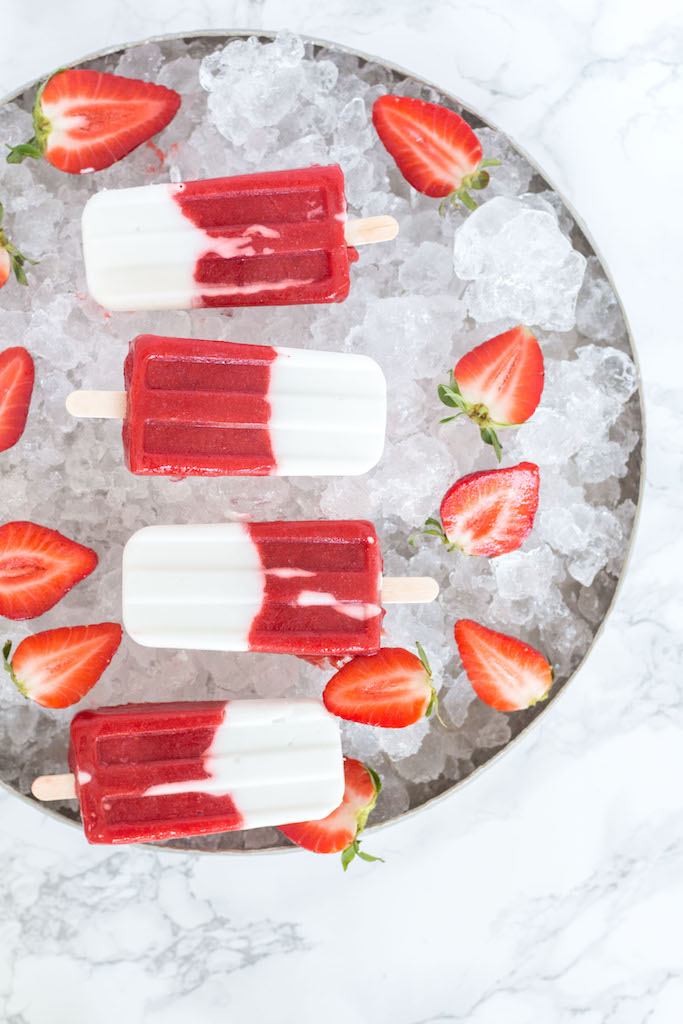 Gesunde Erdbeer-Kokos-Popsicles - rein pflanzlich, ohne raffinierten Zucker, glutenfrei, vegan - inzone.biz