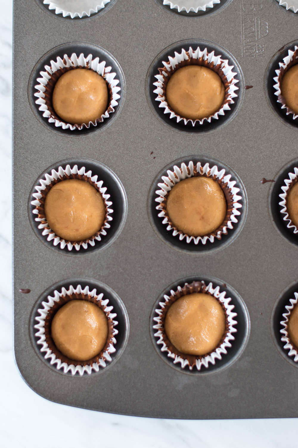 Gesunde Nussmus-Pralinen – rein pflanzlich, vegan, glutenfrei, ohne raffinierten Zucker - inzone.biz