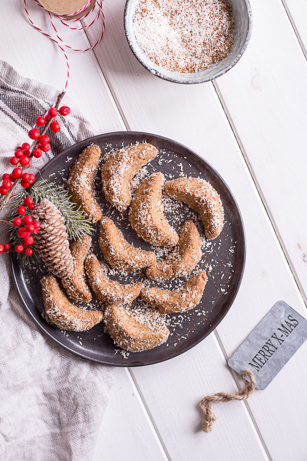 Gesunde Vanillekipferl - vegan, glutenfrei, rein pflanzlich, ohne raffinierten Zucker - inzone.biz