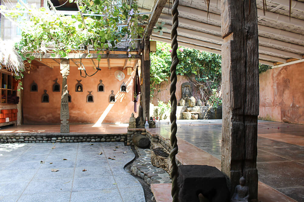Gesunder Bali Guide - Uluwatu & Süd-Bali - Restaurants, Eco Lodges und Health Spots - inzone.biz