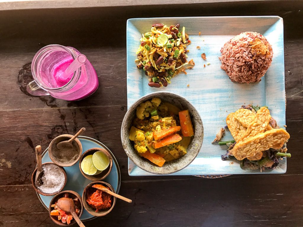 Gesunder Bali Guide - Uluwatu & Süd-Bali - Restaurants, Eco Lodges und Health Spots - inzone.biz