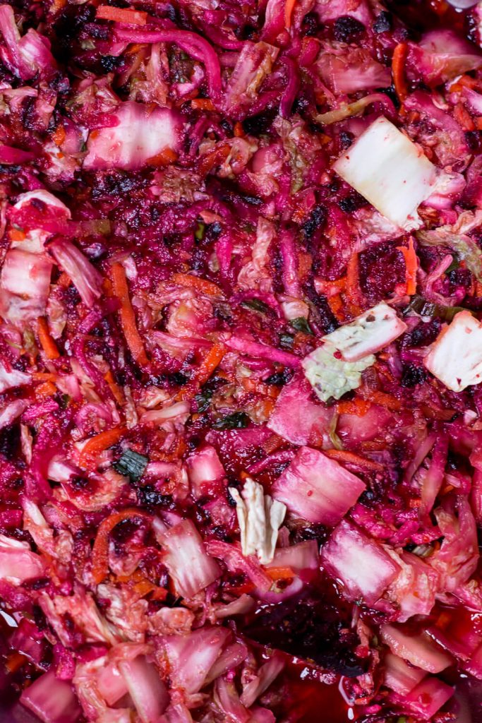 Gesundes Pinkes Kimchi - rein pflanzlich, vegan, glutenfrei, ohne raffinierten Zucker - inzone.biz