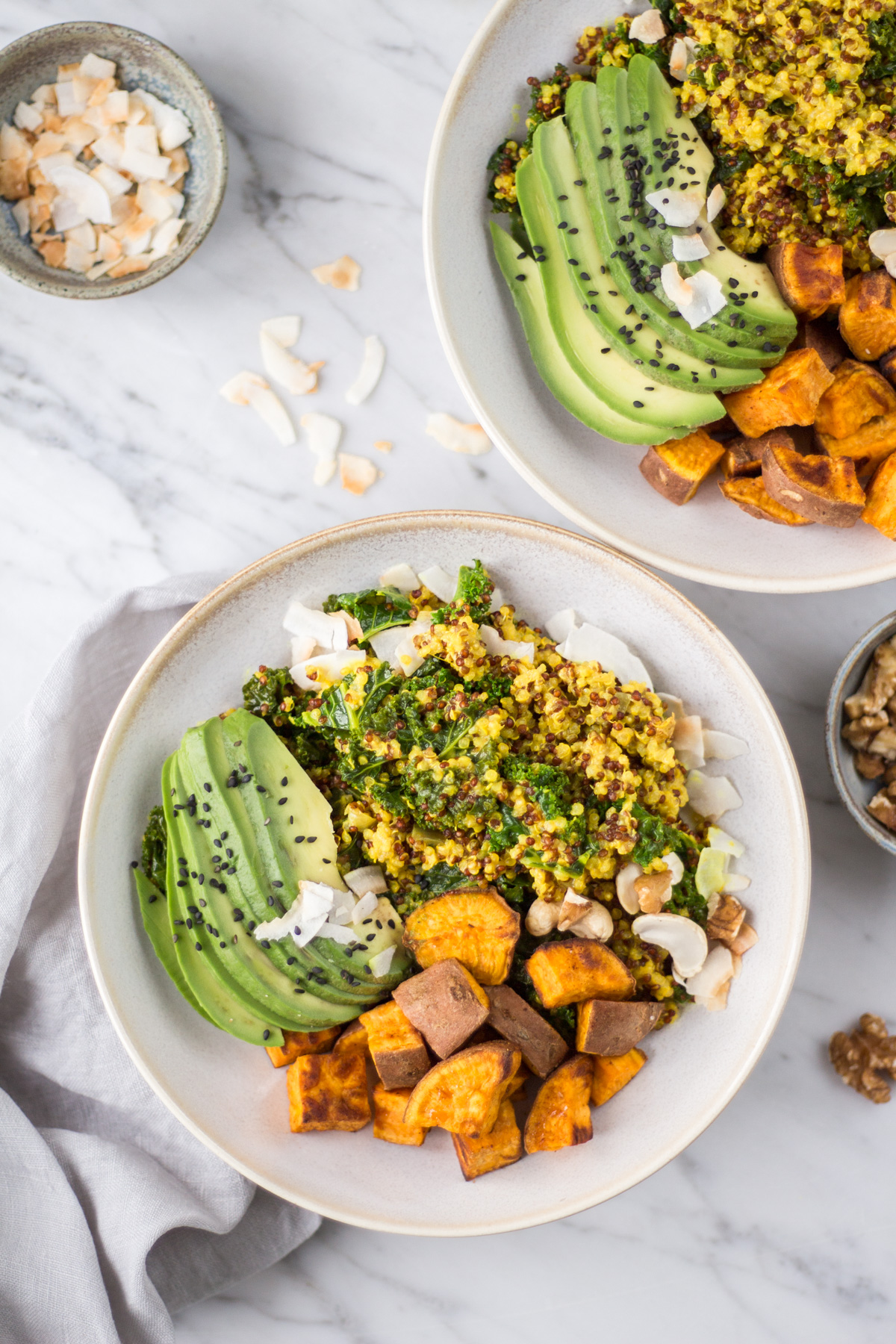 Hormausgleichende Kurkuma Quinoa Bowl
