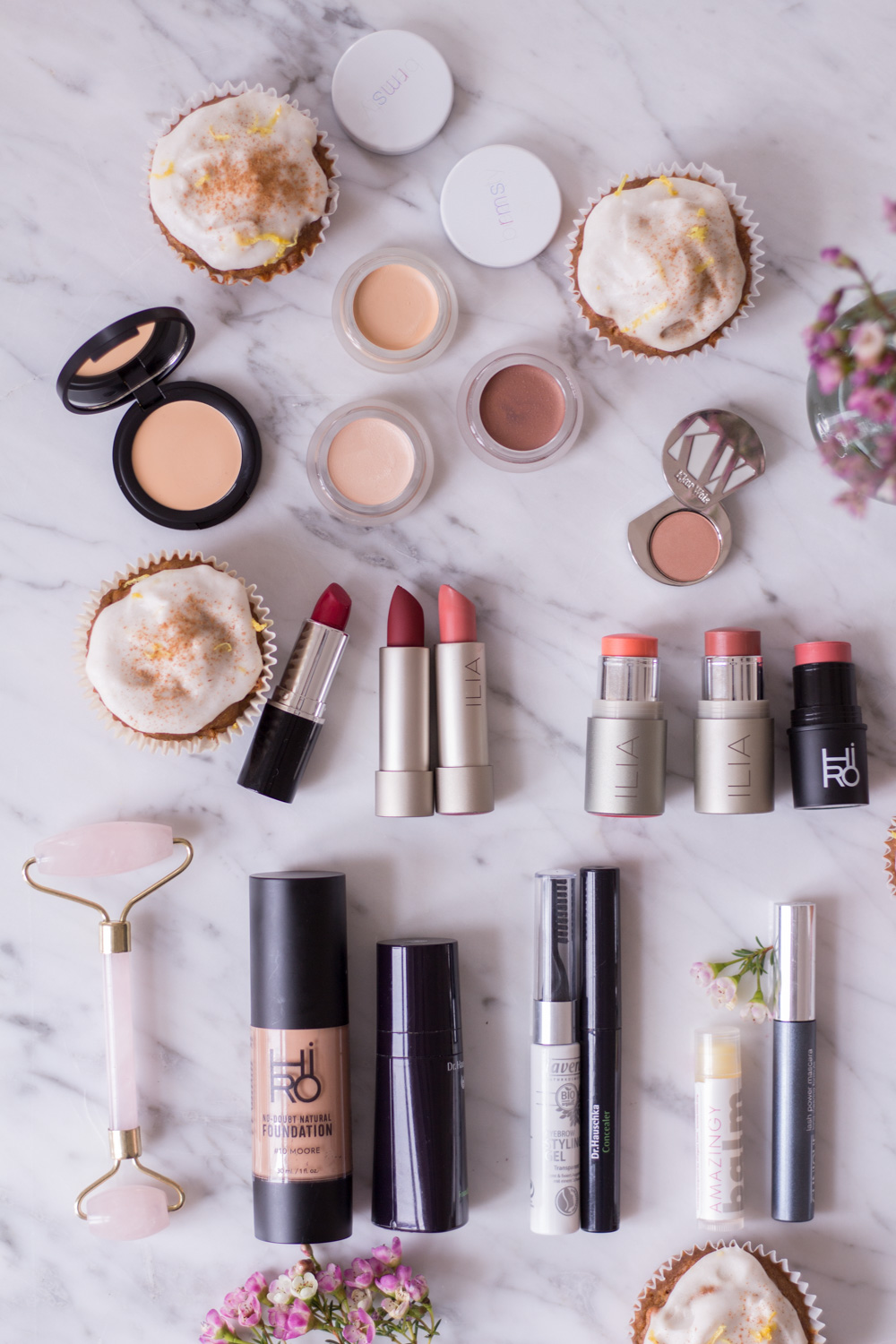 Natural Skincare - Ein Blick in meinen Make-Up Bag - inzone.biz