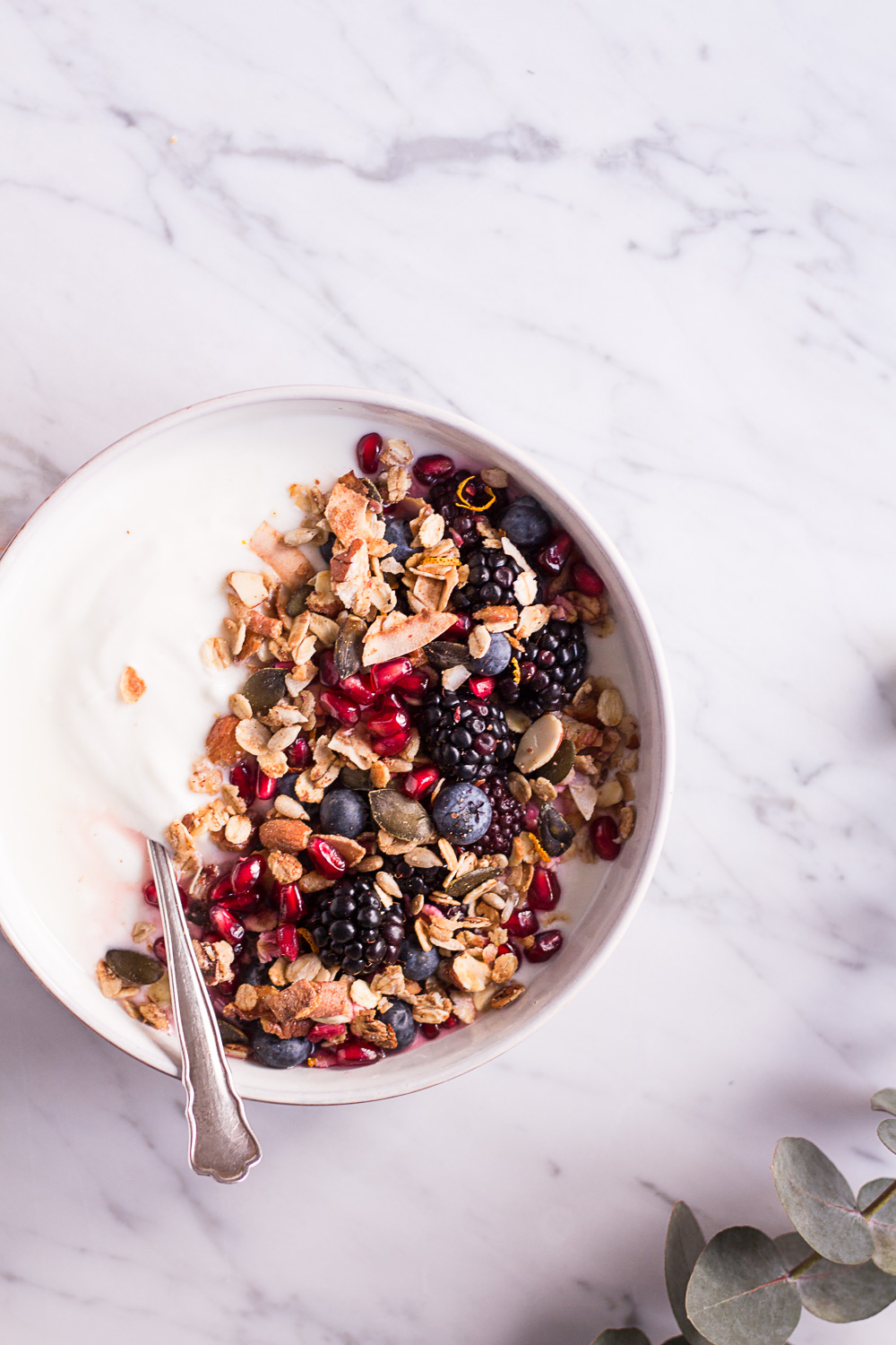 Orangen Granola - rein pflanzlich, vegan, glutenfrei, ohne raffinierten Zucker - inzone.biz