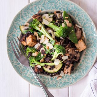– rein pflanzlich, vegan, glutenfrei, ohne raffinierten Zucker - inzone.biz