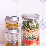 4 To-Go Salate fürs Büro - rein pflanzlich, vegan, glutenfrei, ohne raffinierten Zucker - inzone.biz