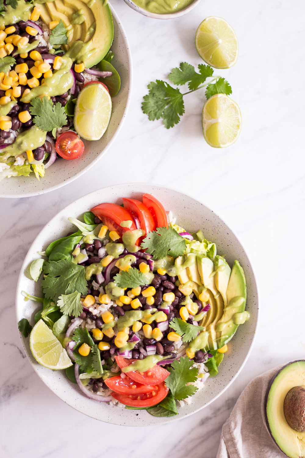 Schneller Mexikanischer Salat - rein pflanzlich, vegan, glutenfreie Option, ohne raffinierten Zucker - inzone.biz