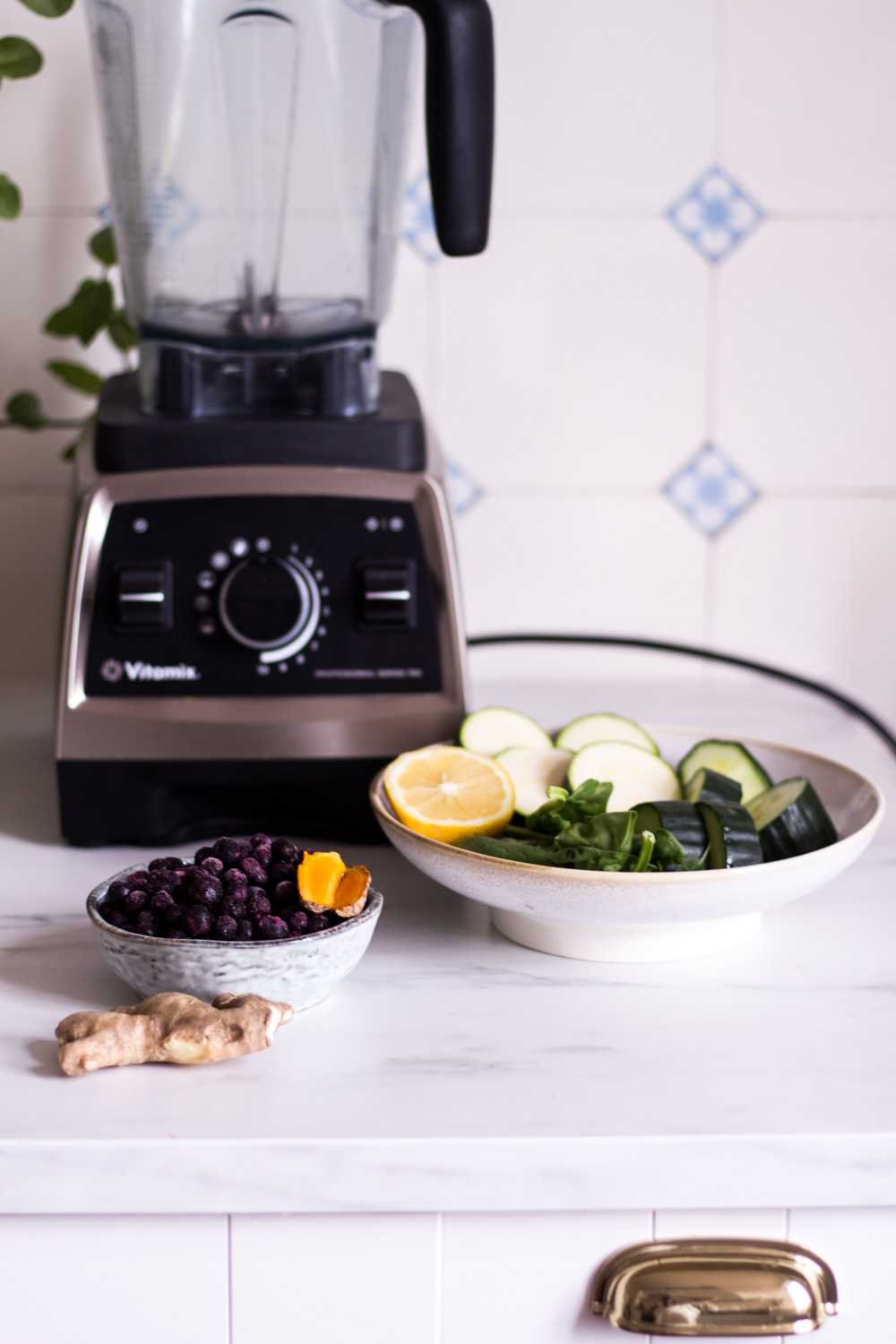 Der ultimative Blaubeer-Power-Smoothie – rein pflanzlich, vegan, glutenfrei, ohne raffinierten Zucker - inzone.biz