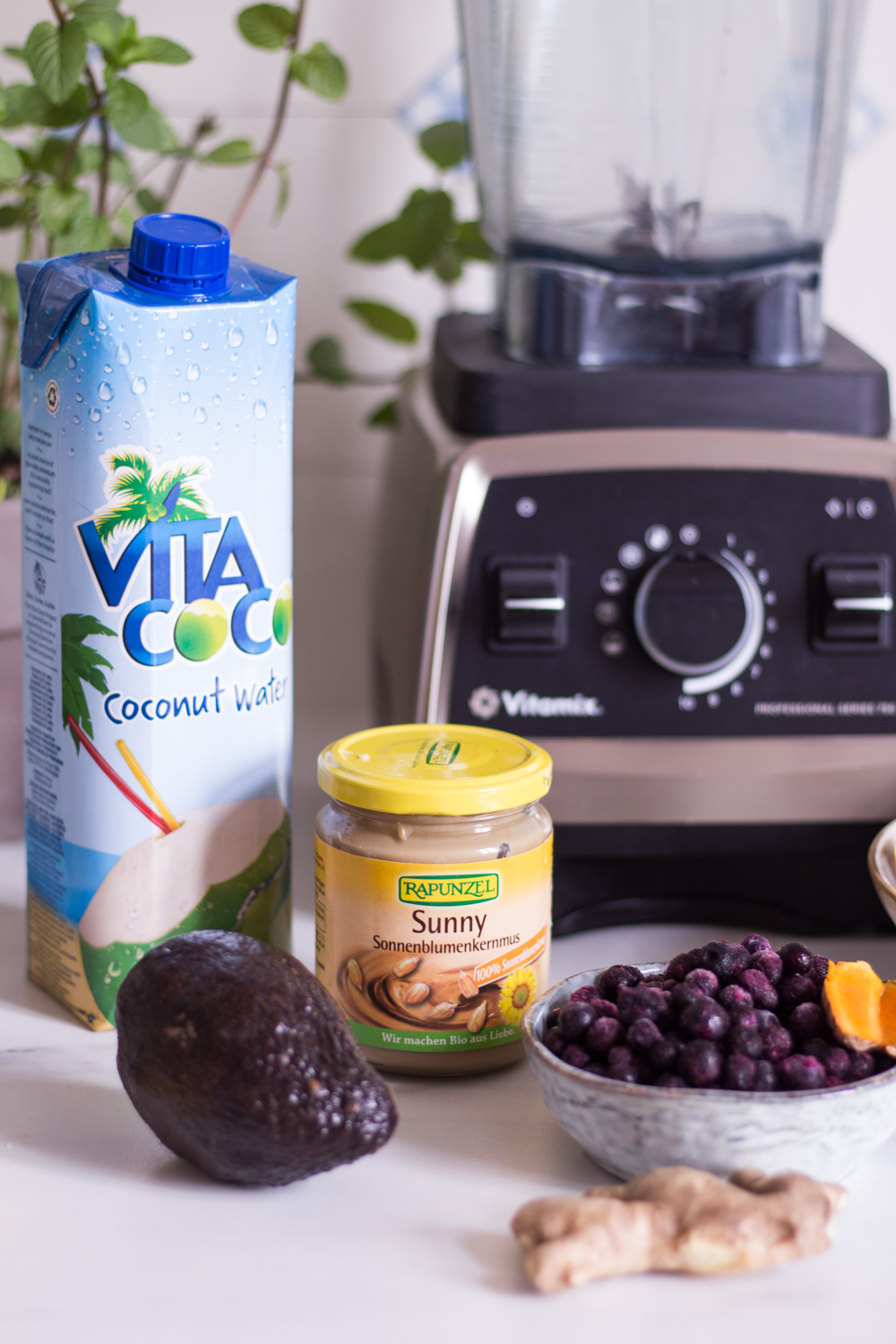 Der ultimative Blaubeer-Power-Smoothie – rein pflanzlich, vegan, glutenfrei, ohne raffinierten Zucker - inzone.biz