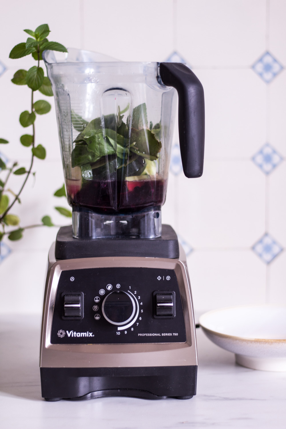 Der ultimative Blaubeer-Power-Smoothie – rein pflanzlich, vegan, glutenfrei, ohne raffinierten Zucker - inzone.biz