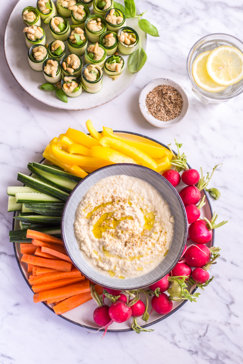 (Fast) roher Zucchini Hummus – rein pflanzlich, vegan, glutenfrei, ohne raffinierten Zucker - inzone.biz 